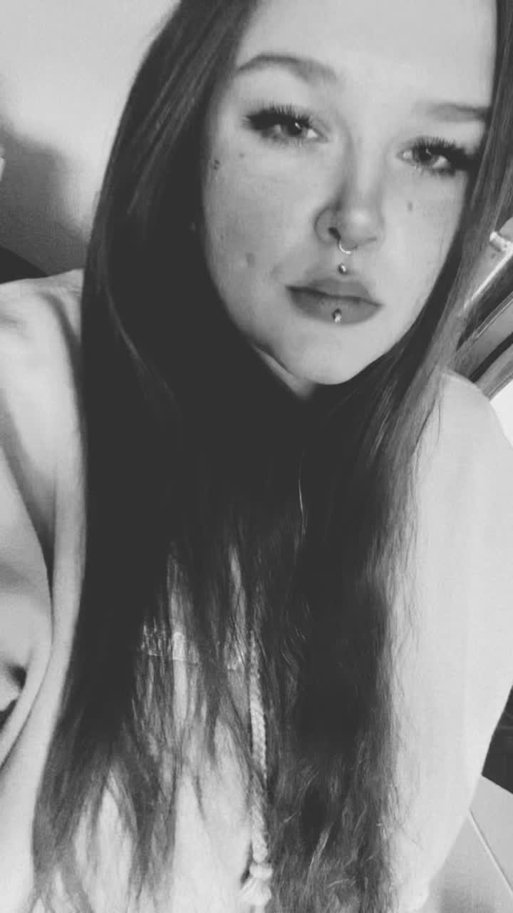 @_lorenzahue27_