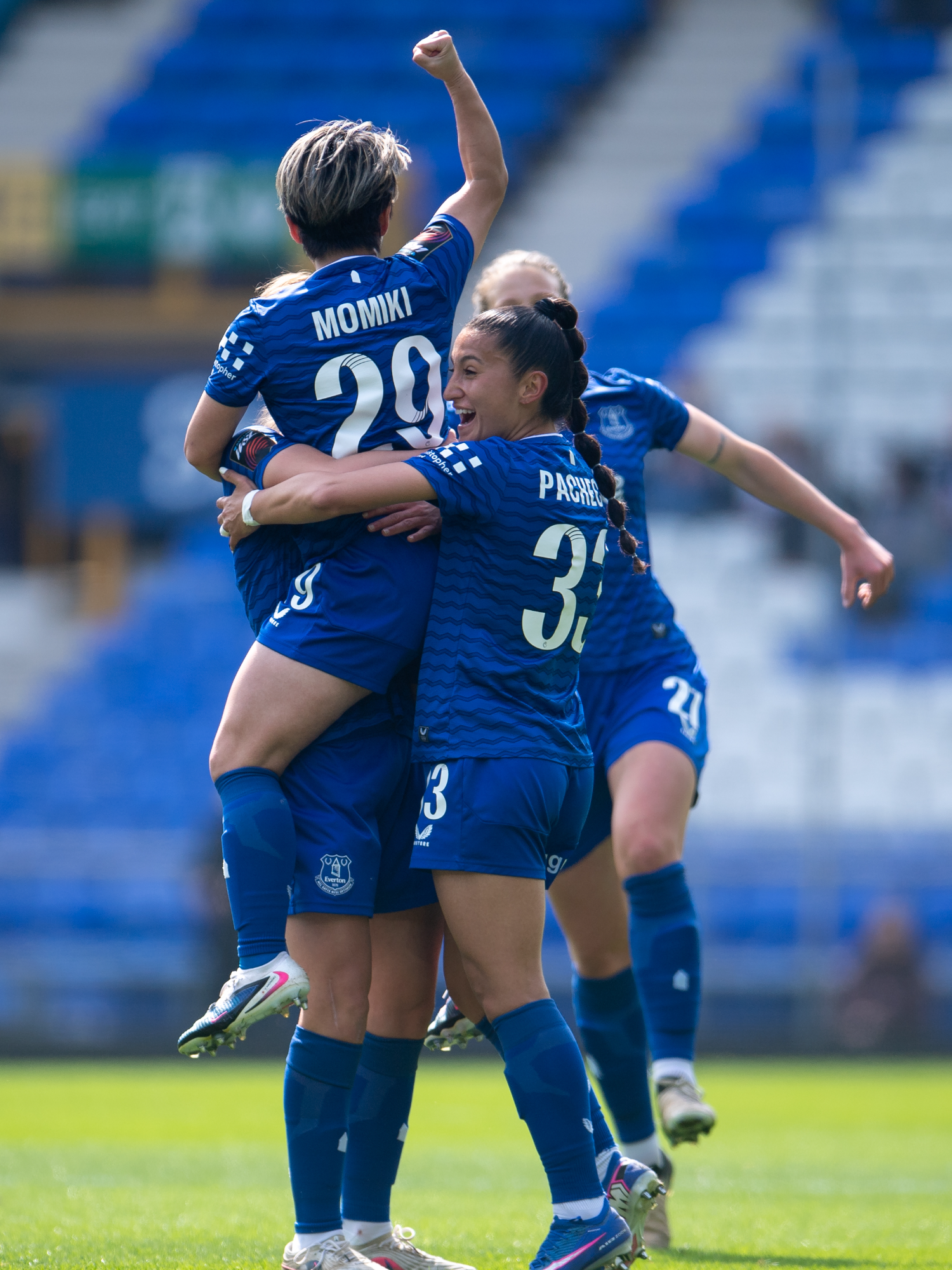 @Everton Women