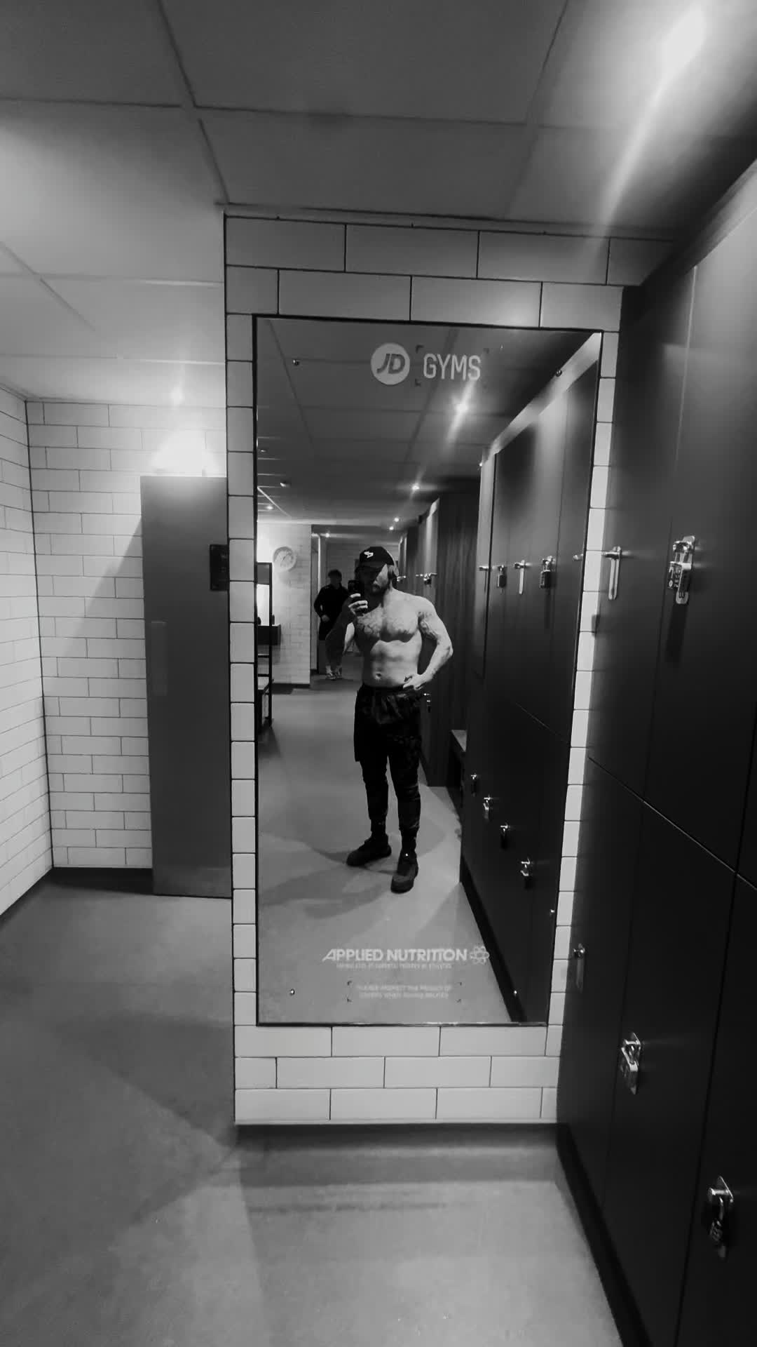 @FITNESSWITHCHRIS