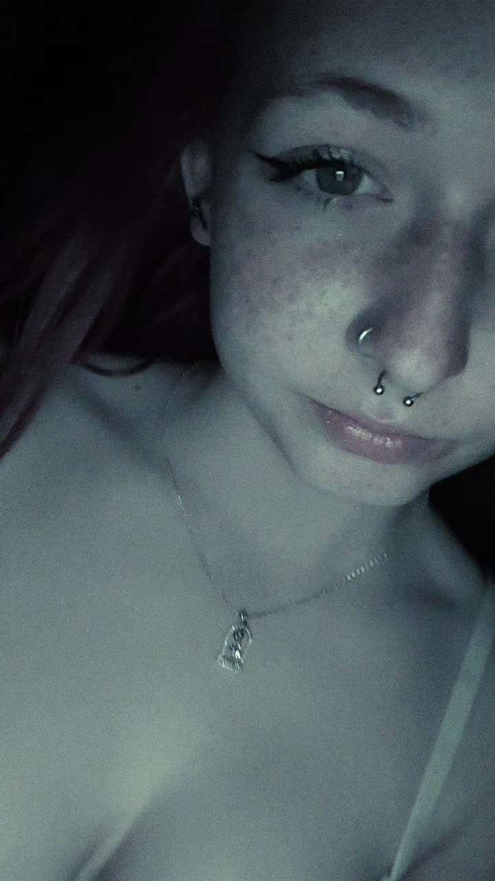 @alice 🚬🖤🪽