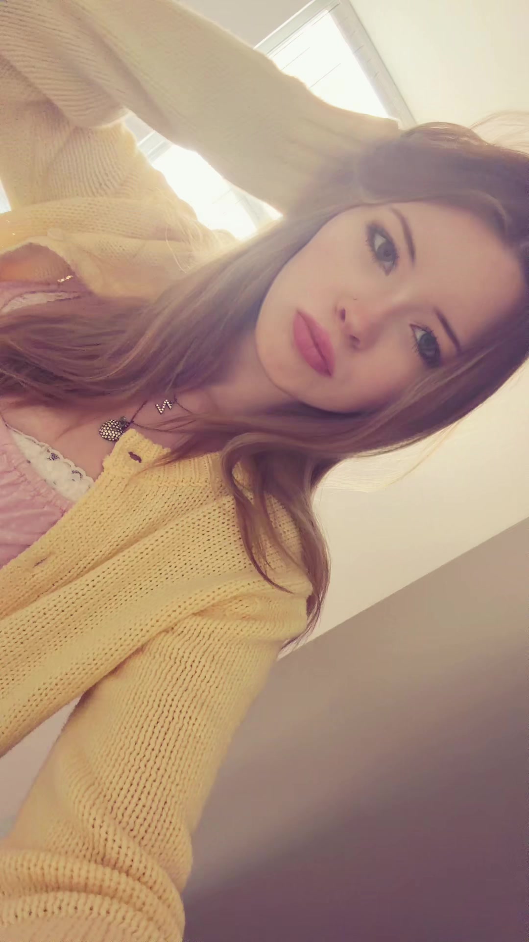 @zara .ೃ࿔*:･