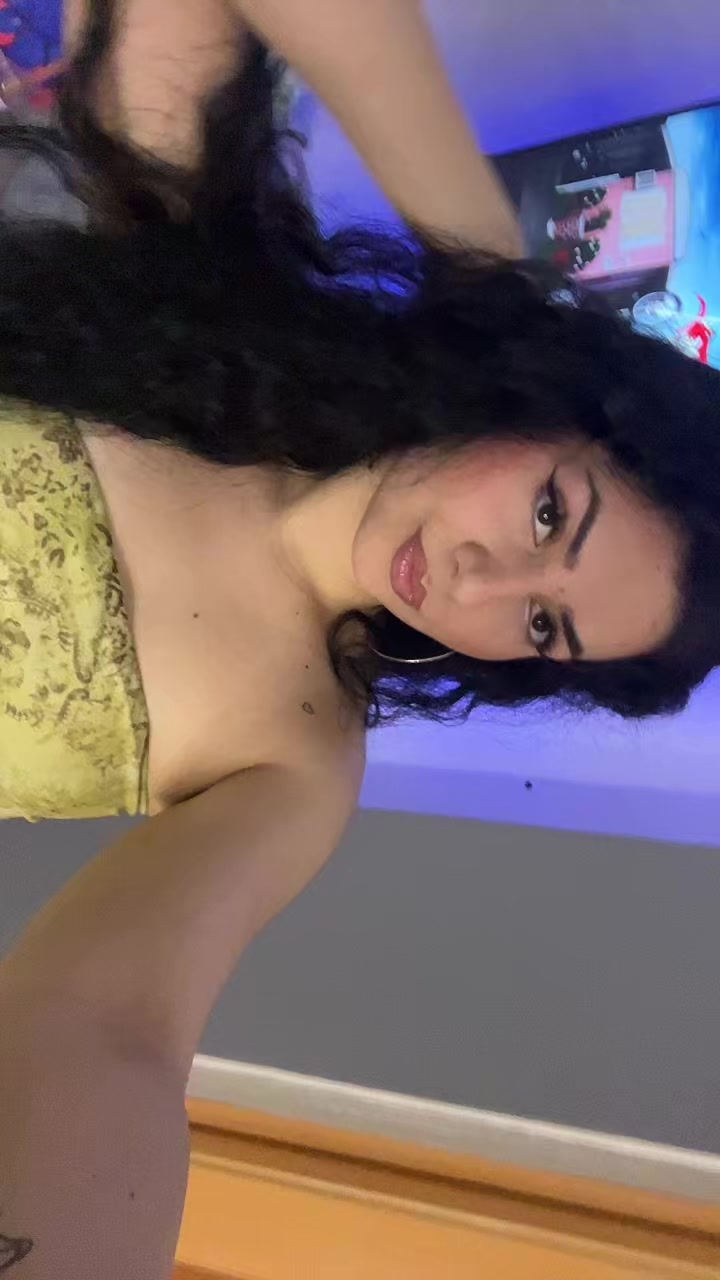@Glykeria_flk
