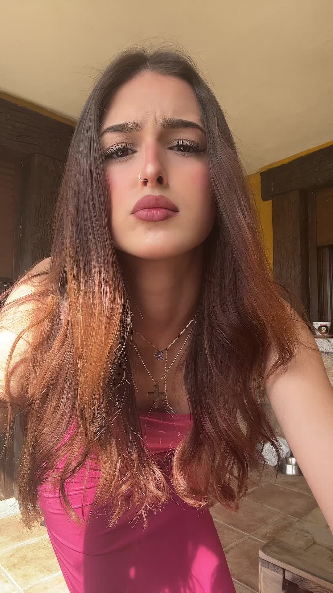 @Naiara