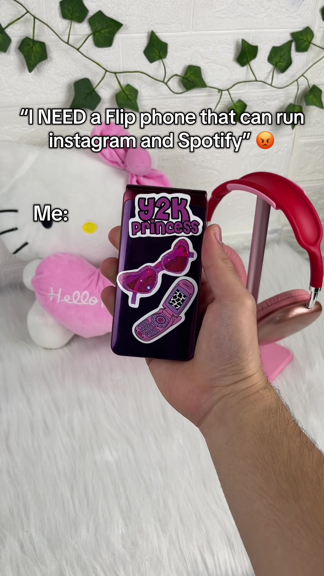 @NEON FLIP PHONES 📱