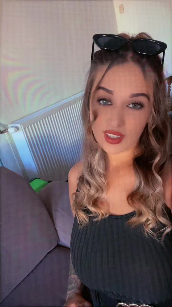 @🤍𝙻𝚊𝚞𝚛𝚊 𝙺𝚎𝚝𝚛𝚒𝚗🤍