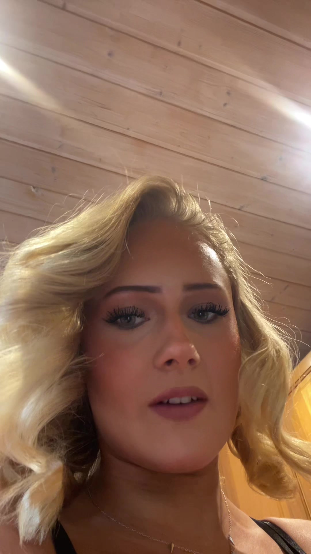 @AMALIE SYNN&Oslash;VE 🪽