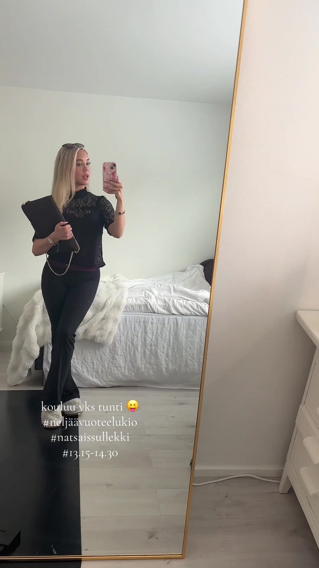 @𝒎𝒊𝒊𝒂
