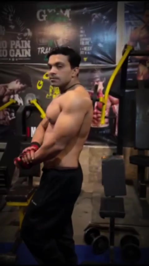 @Rana Atif bodybuilder
