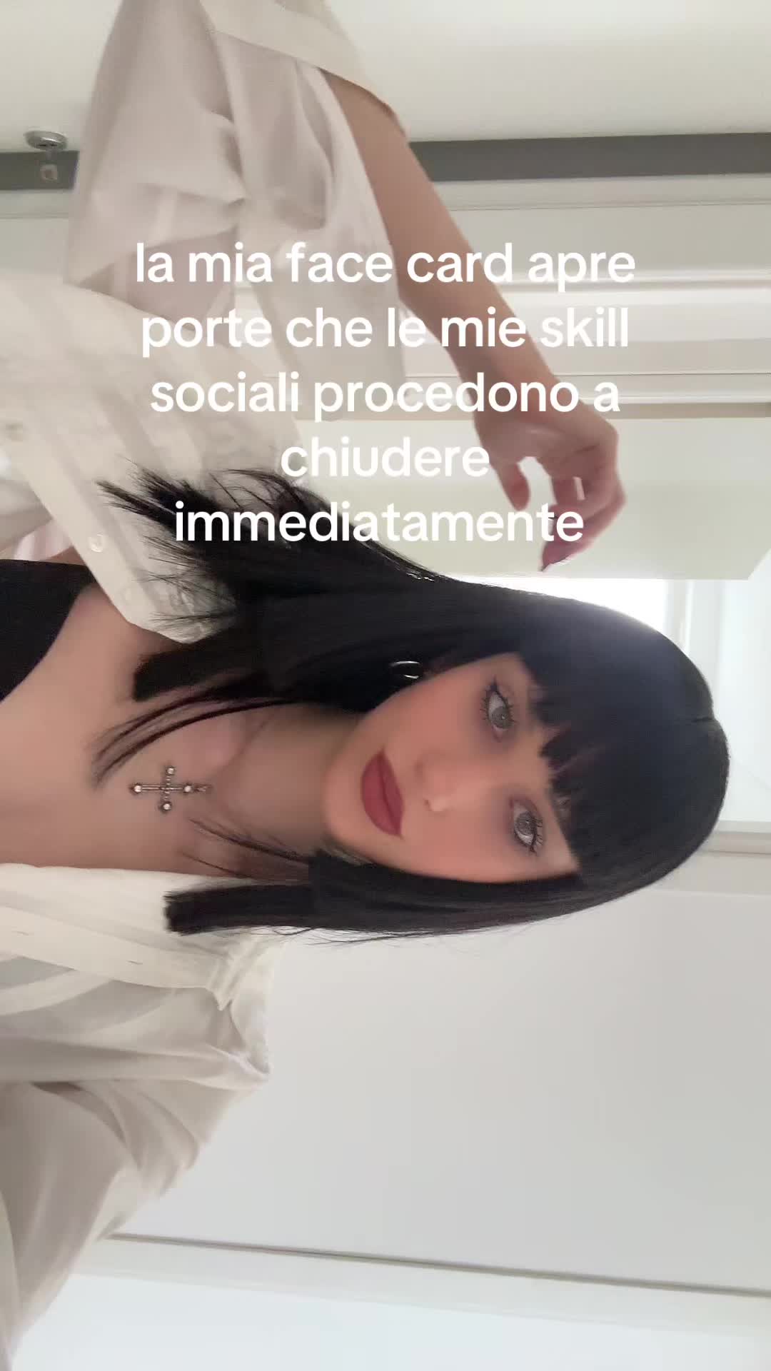 @𓁼
