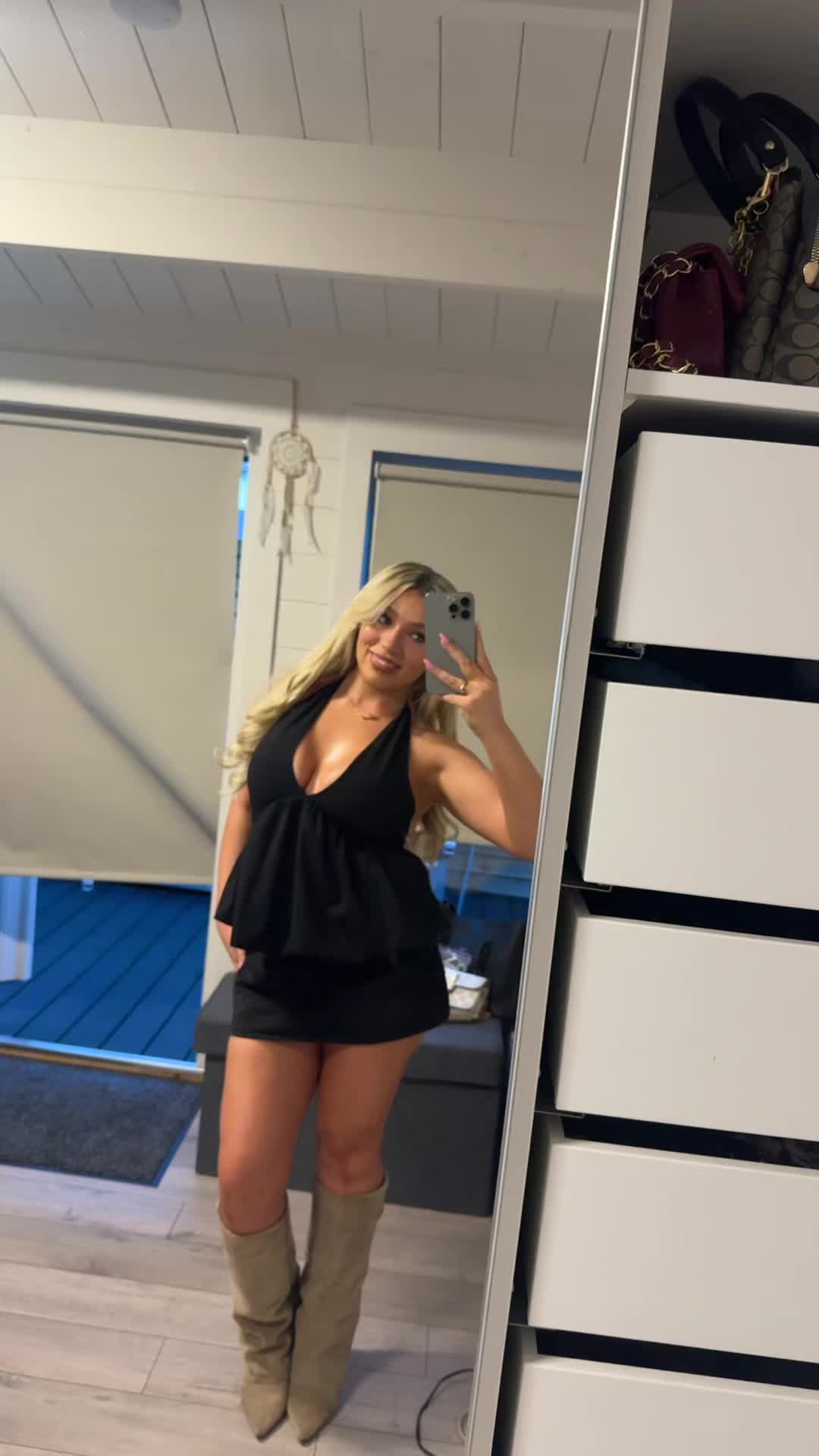 @Sarah-Louise