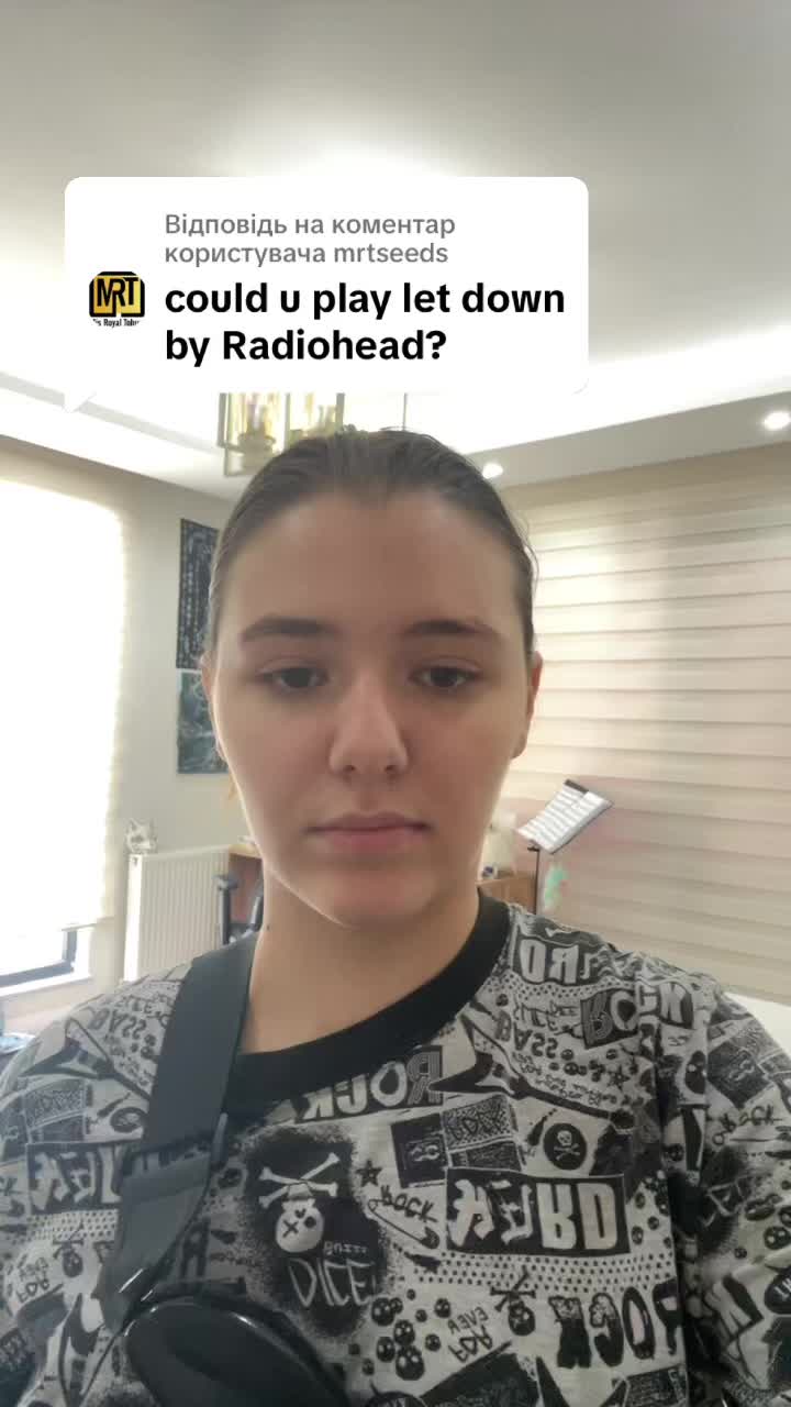 @￴