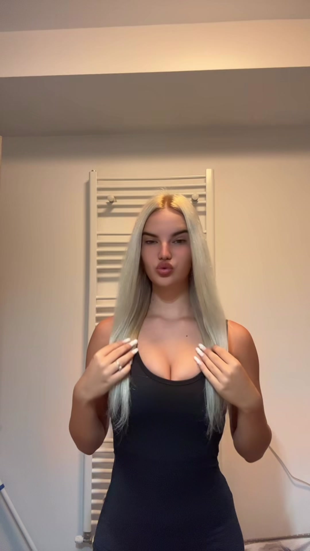 @Iulia_22