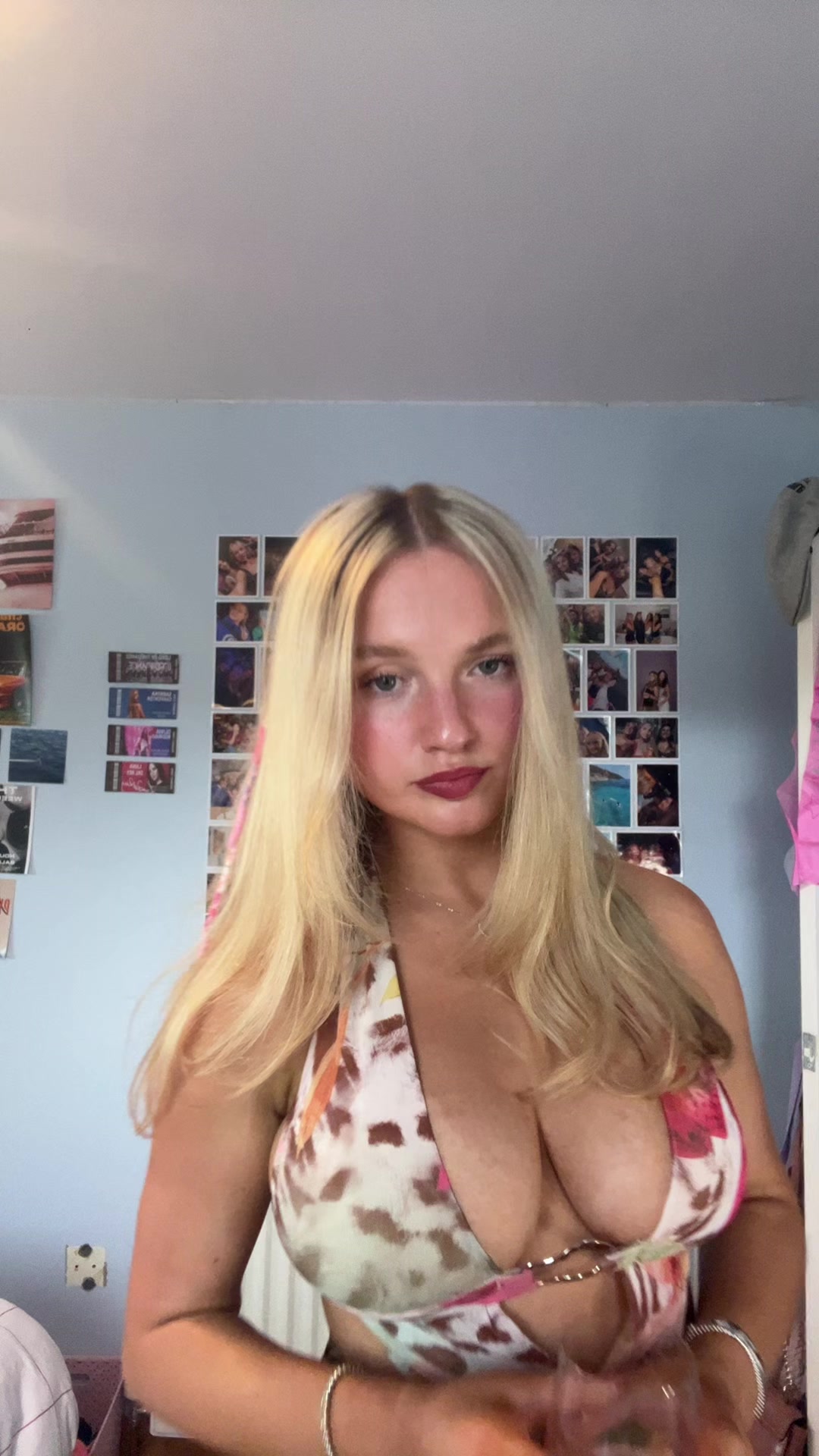 @_karliferriss