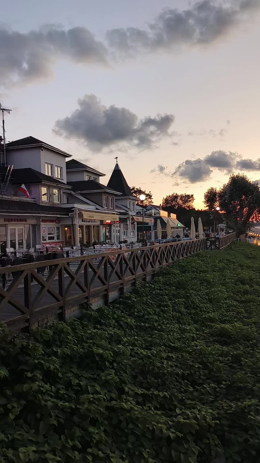 @Paweł