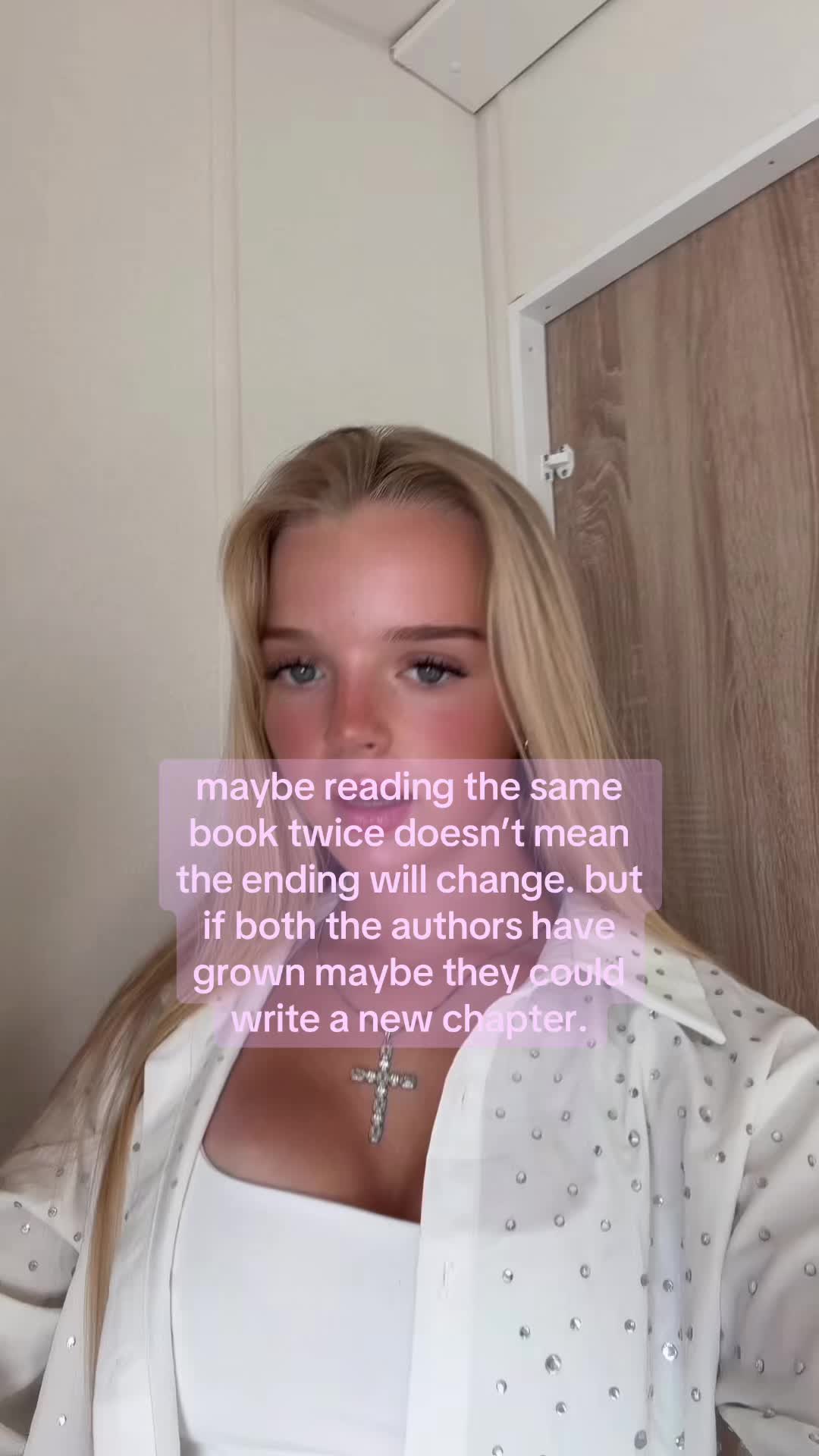 @𝓅ℴ𝓅𝓅𝓎 🧿