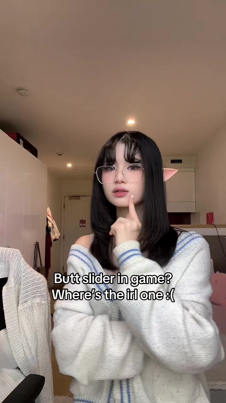 @*:・゚✧ Elle *:・゚✧