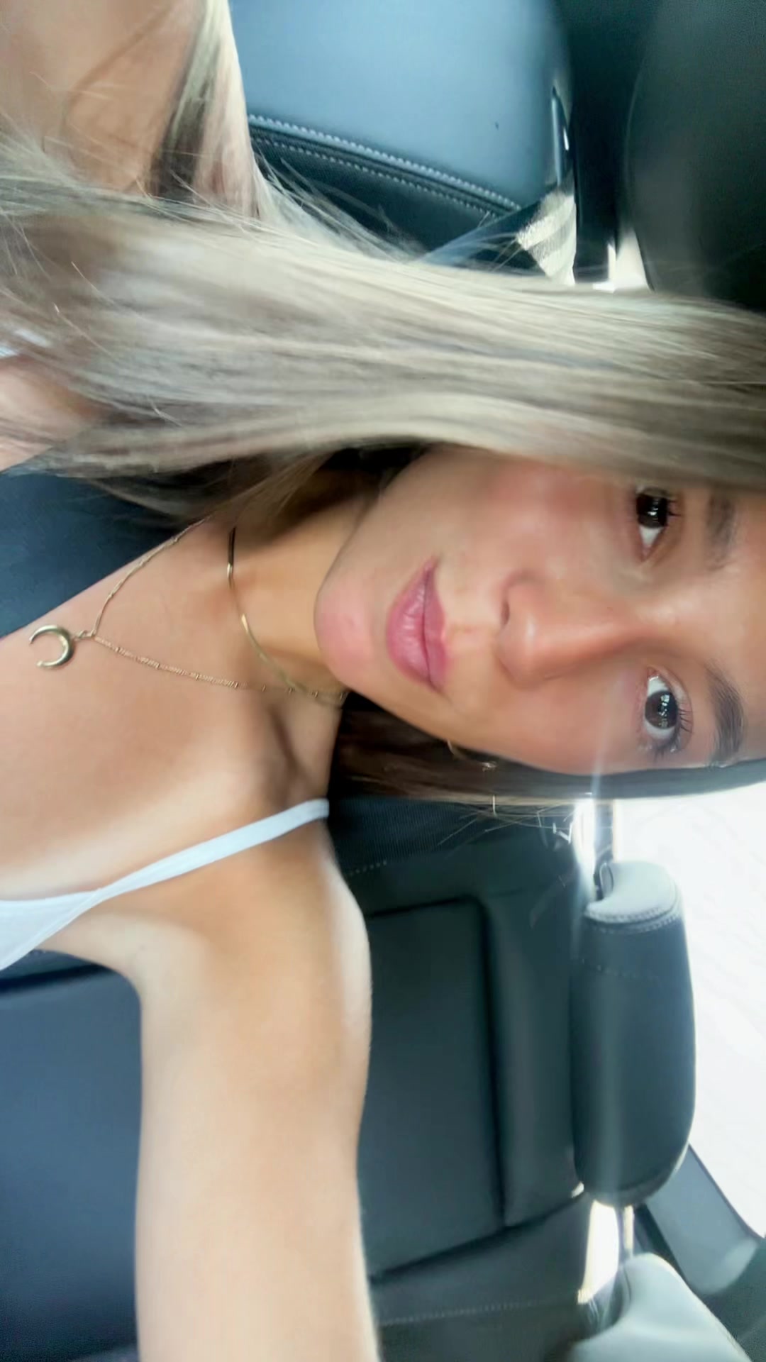 @candela gonz&aacute;lez