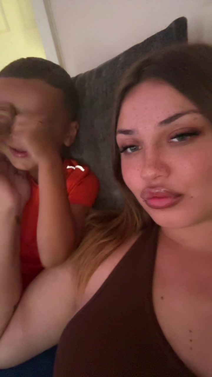 @chantelaura