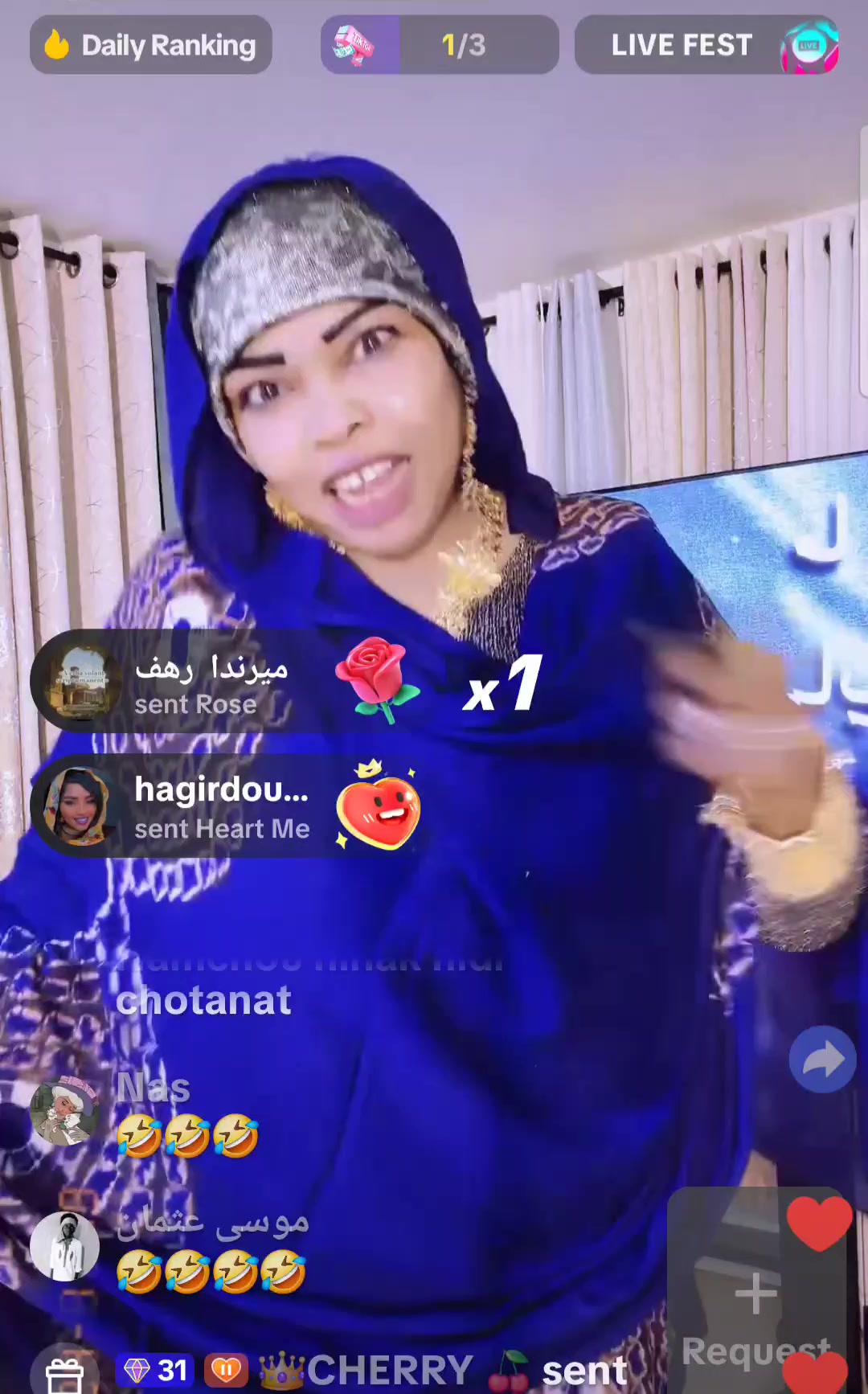 @الأسد هنا لينظف