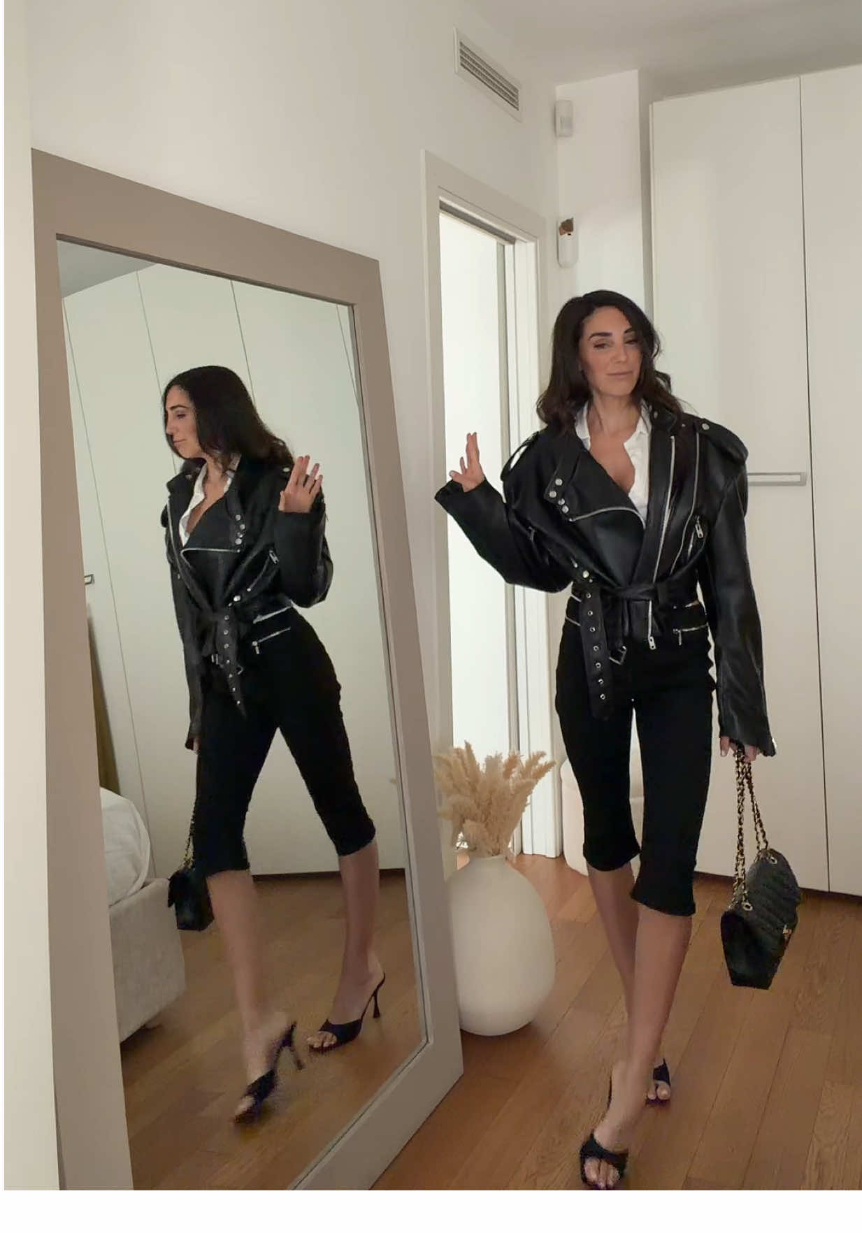 @chiaracarcano