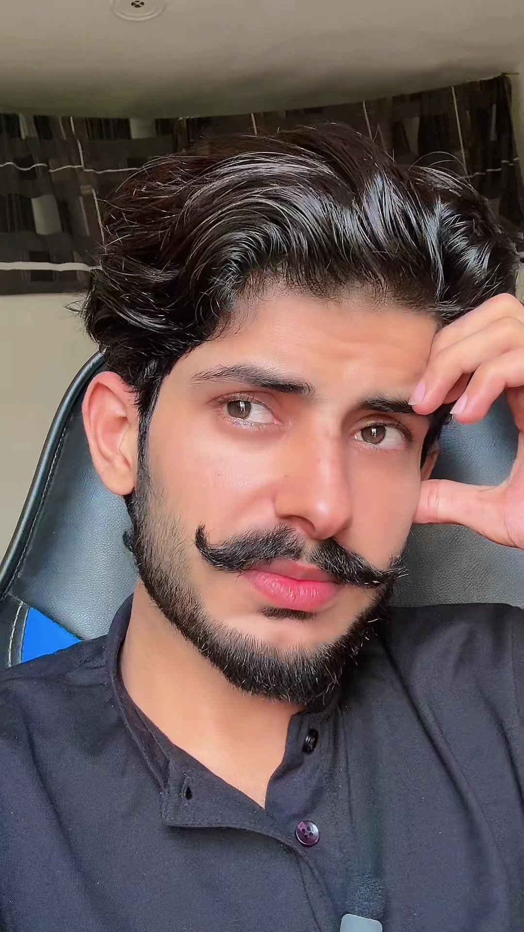 @𝗔𝗱𝗲𝗲𝗯 𝗔𝗳𝗶𝗲