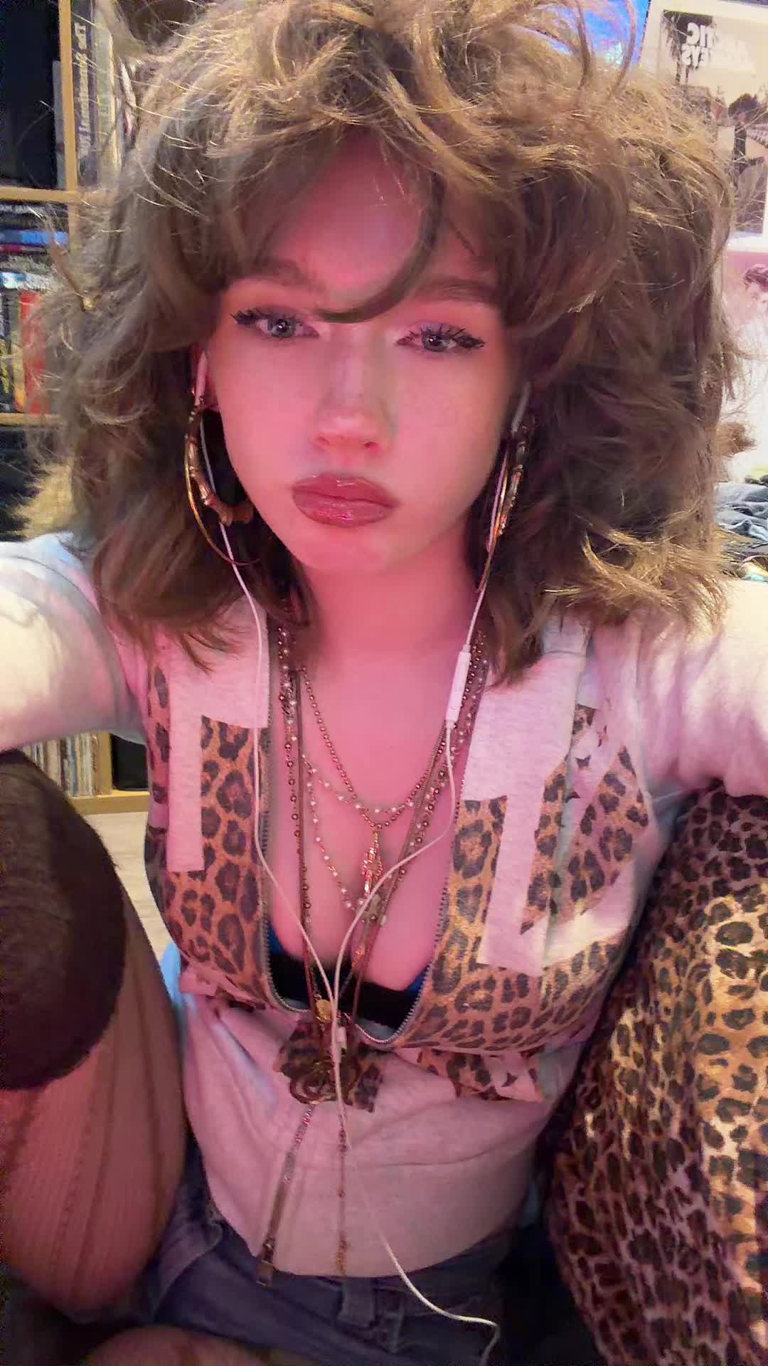 @.spicyfeet