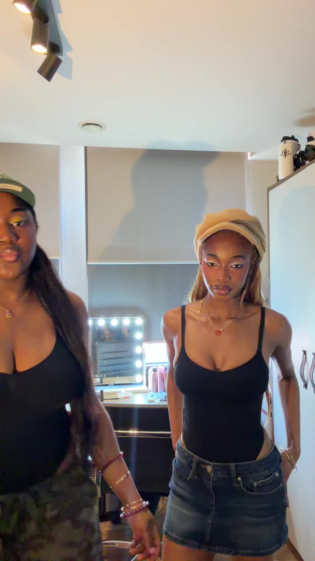 @Natnat 💋.