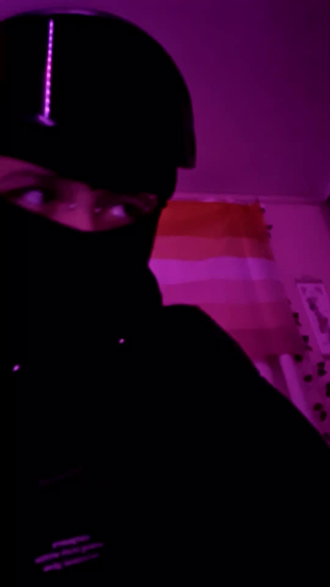 @𝐂𝐚𝐥𝐥𝐬𝐢𝐠𝐧_𝐫𝐚𝐢𝐧 🌧🧷