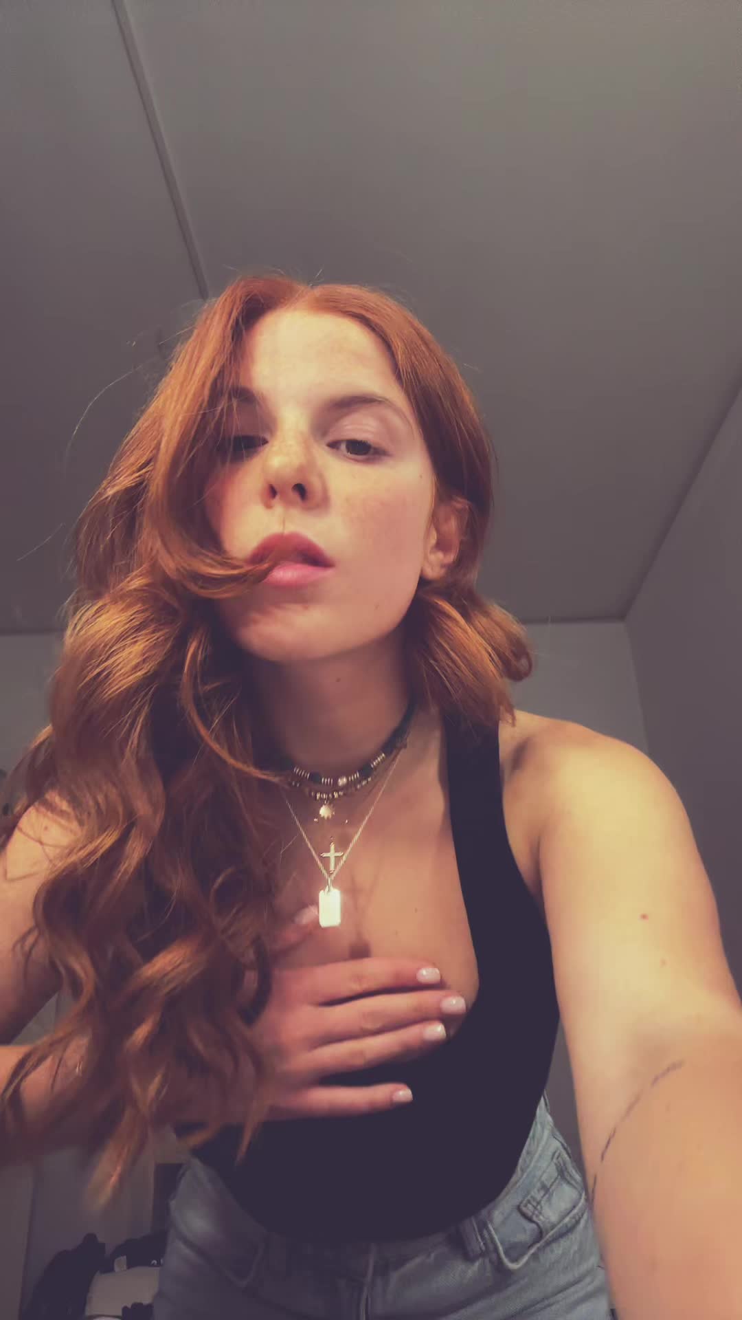 @veltriss