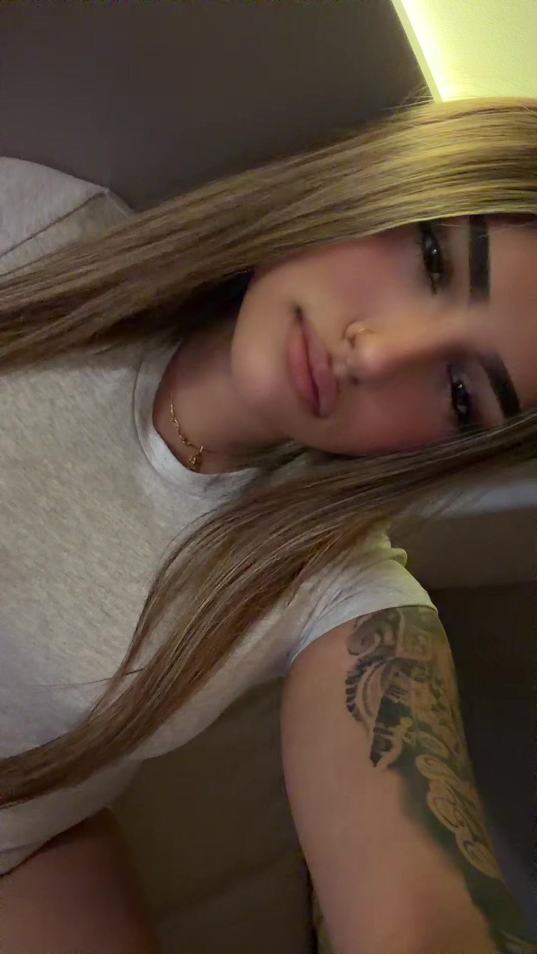 @Claudia López