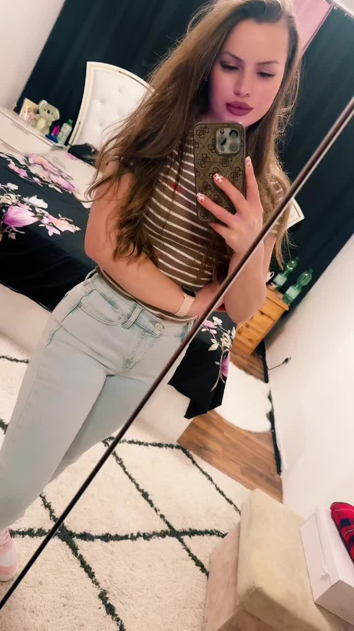 @Cristina Sebezan