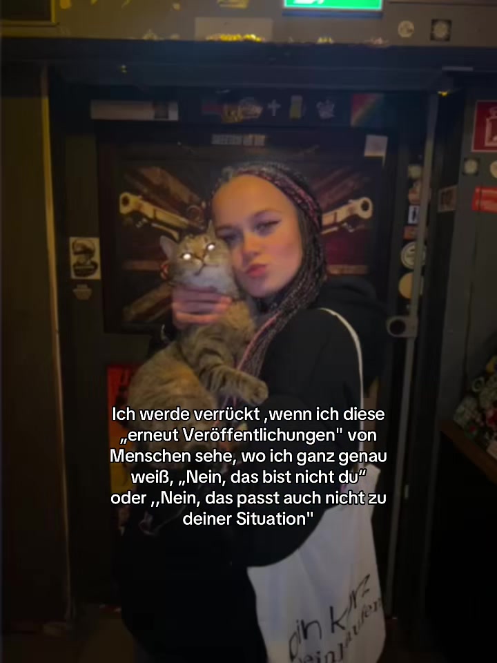 @aim&eacute;e mercedes 🪐