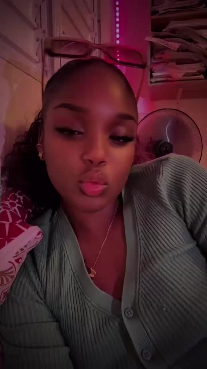 @𝓵'𝓐𝓷𝓽𝓲𝓵𝓵𝓪𝓲𝓼𝓮 🌴🎀