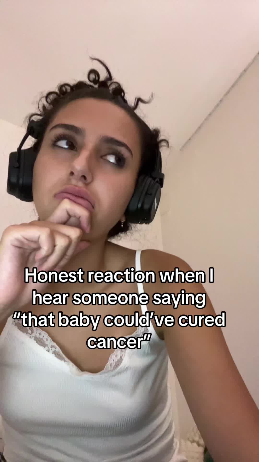 @👻