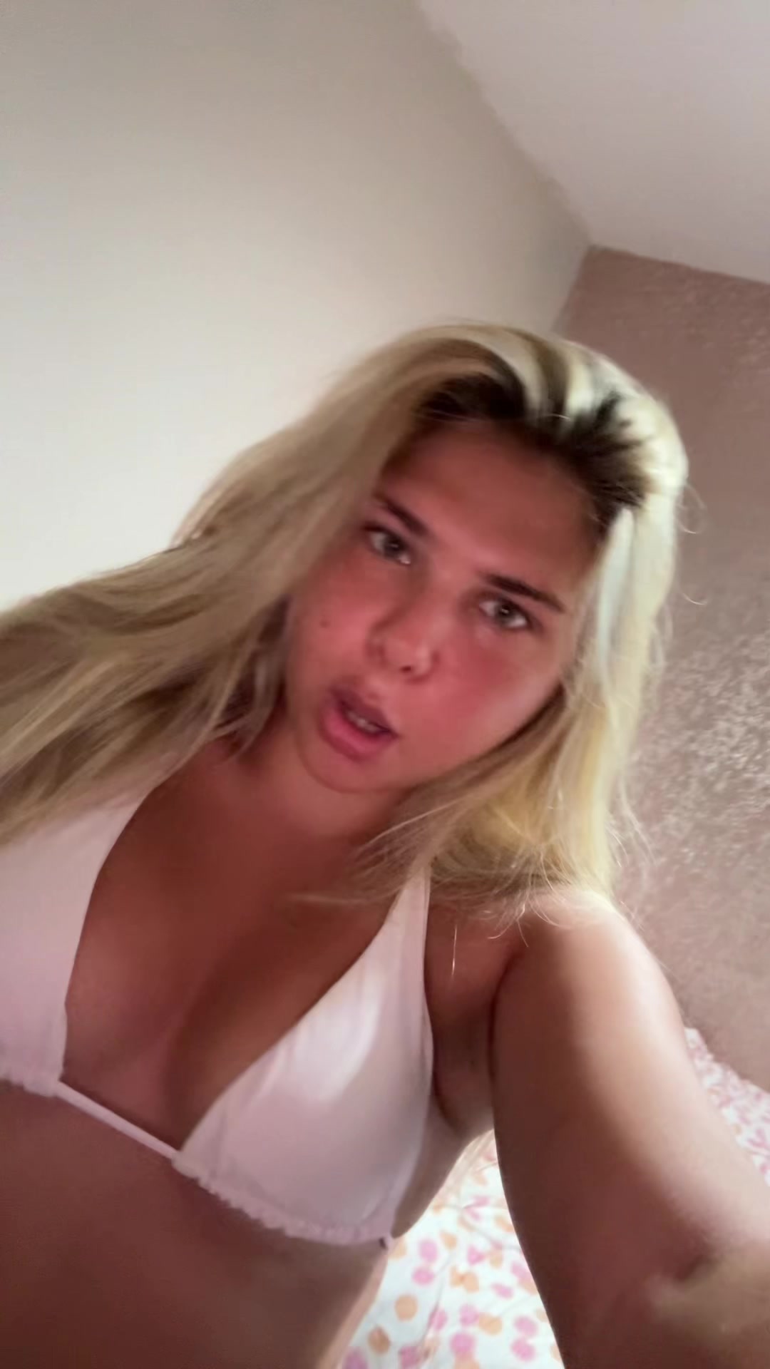 @katieleighalliso