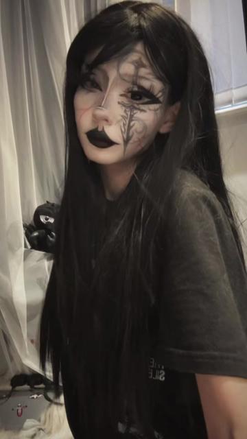 @batgorl69