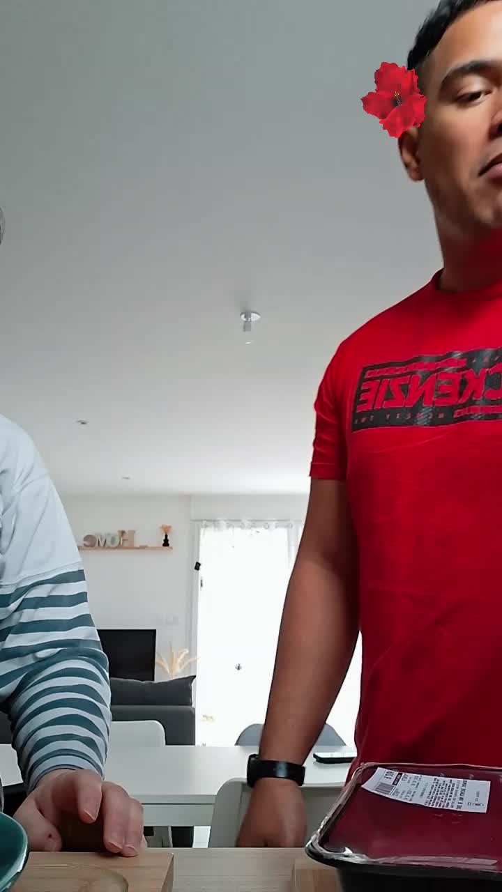 @EloCao