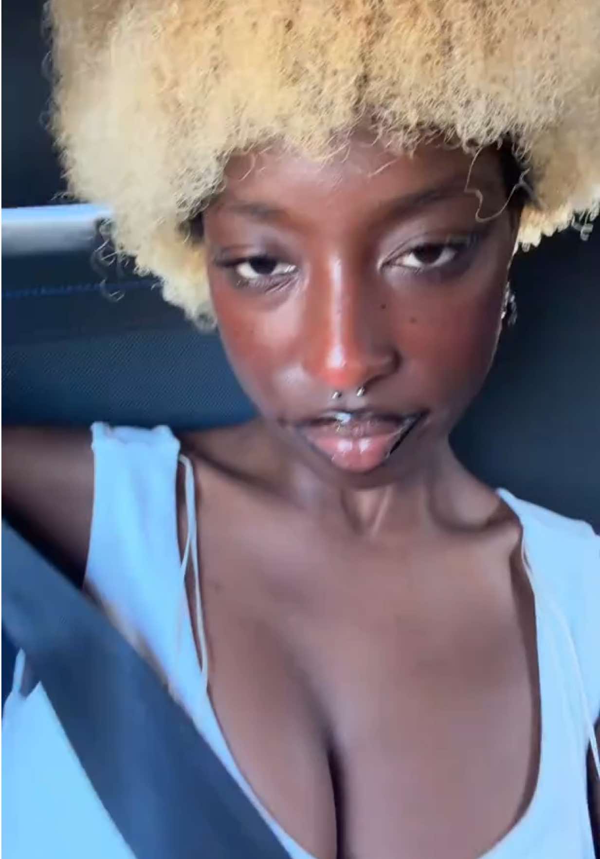 @aliya🧝🏾♀️