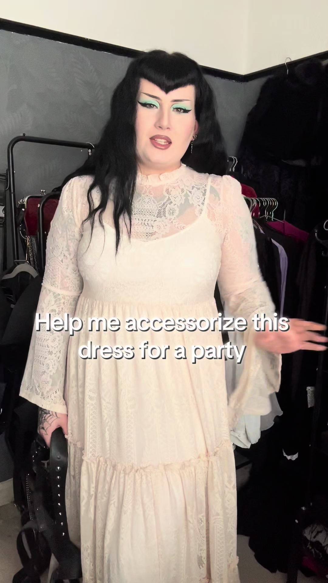 @thevampirerebecca