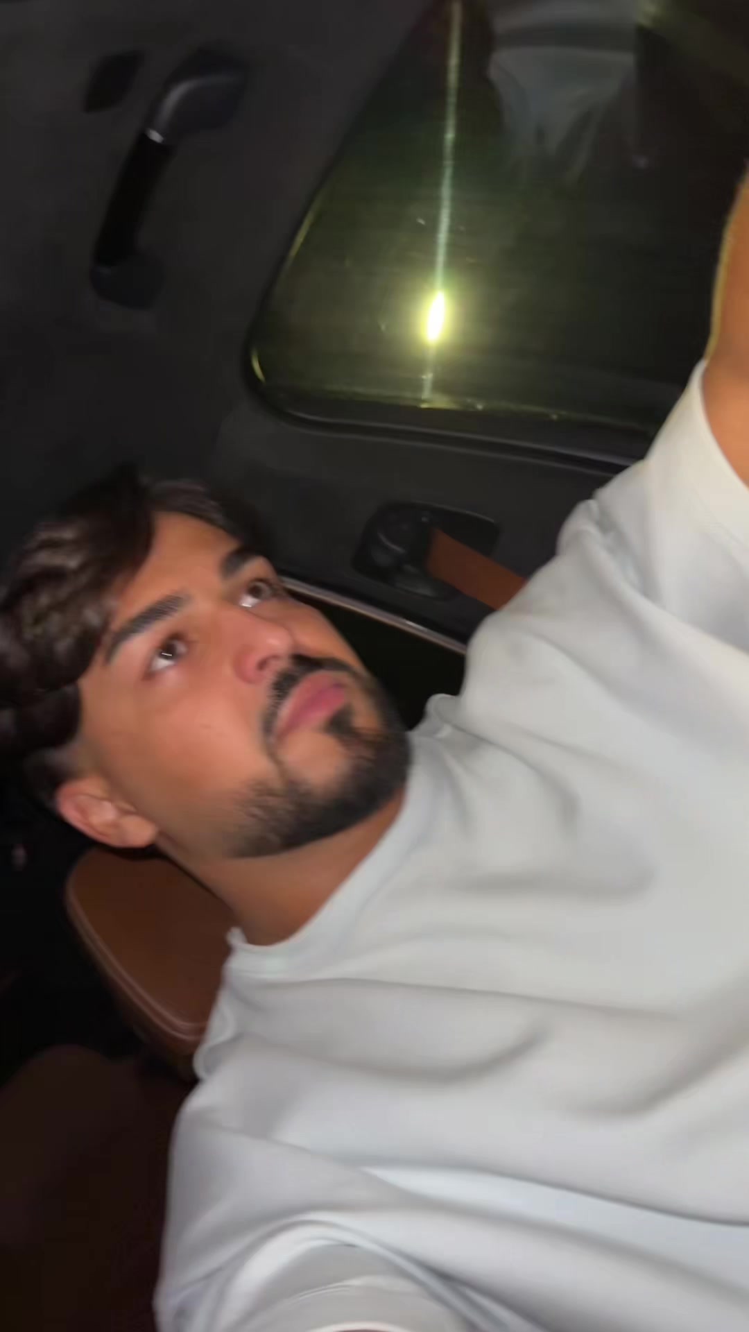 @𝐃 𝐀 𝐕 𝐈 𝐃 𝐇.