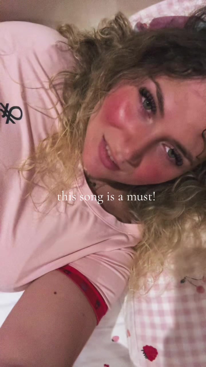 @𝑰𝒍𝒆𝒏𝒊𝒂 🍒