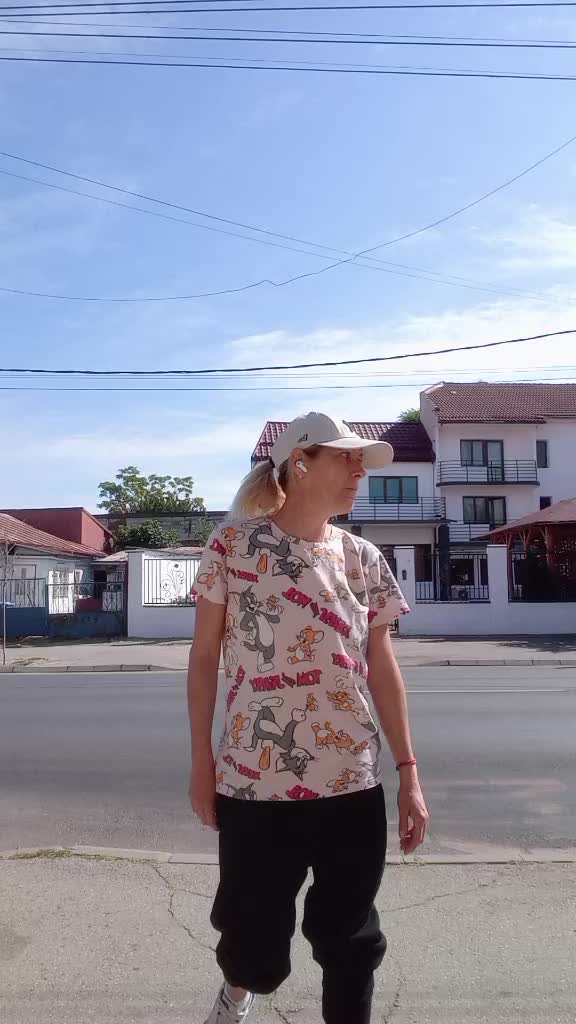 @Ana Florentina