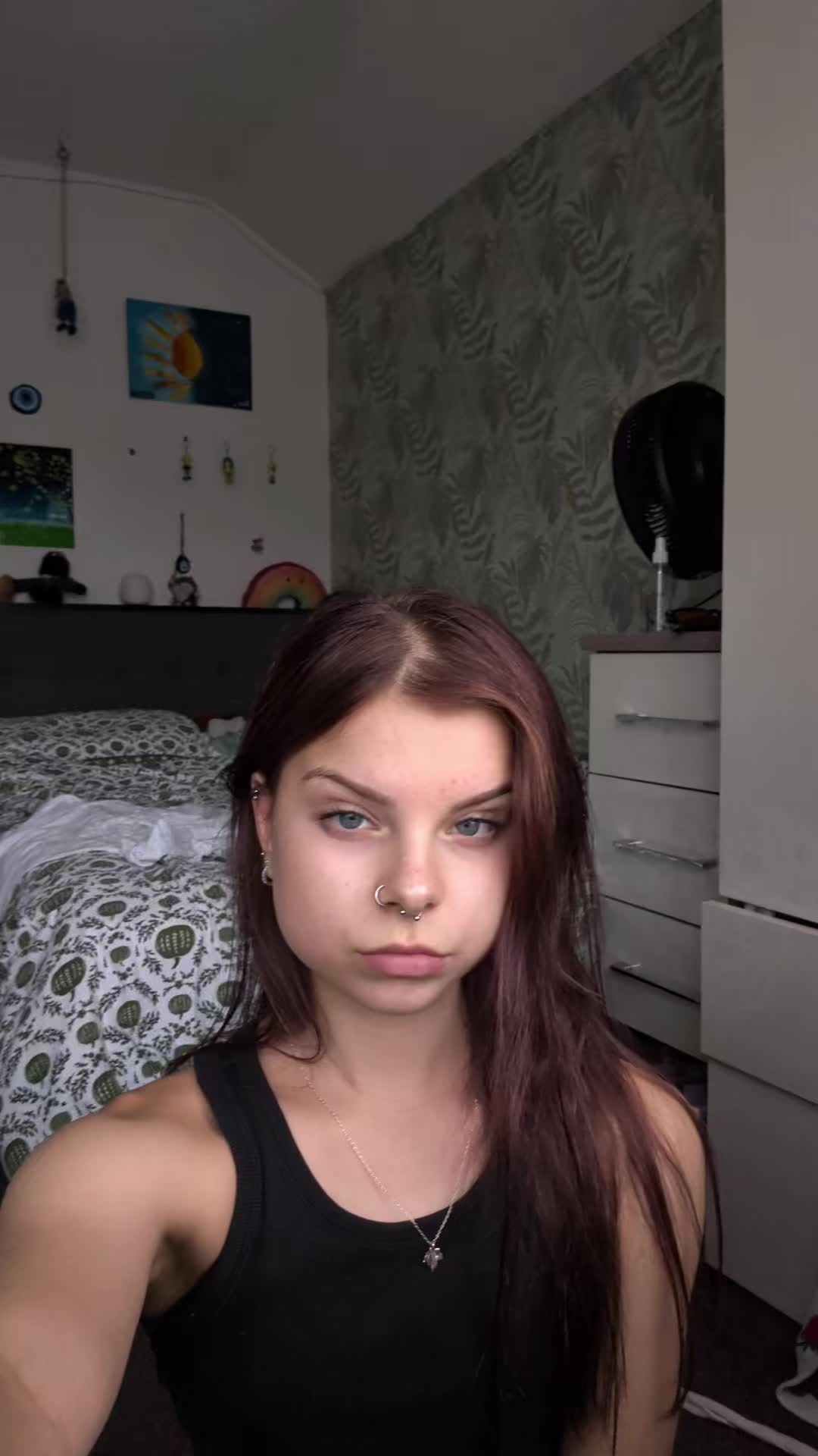 @Maisie