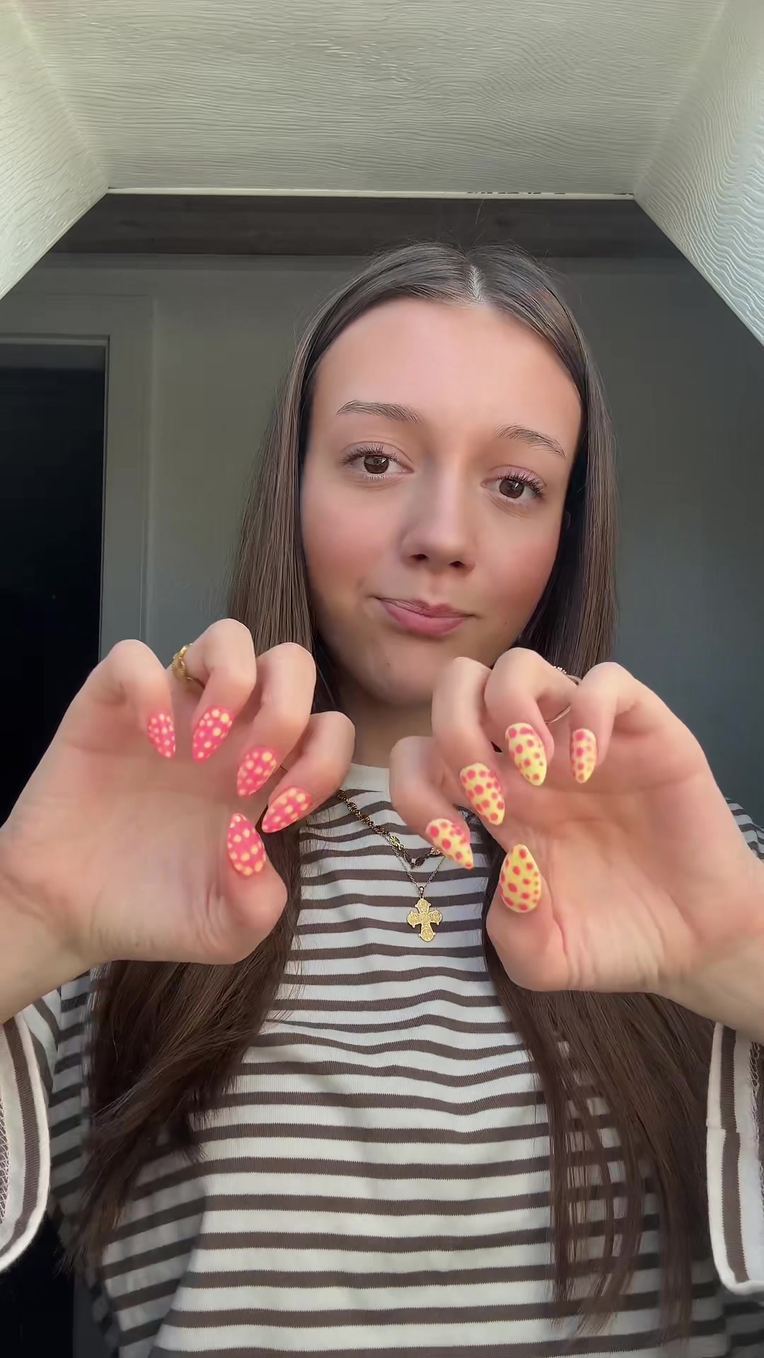 @𝒜𝓃𝓃𝒶𝒷𝑒𝓁𝓁♡