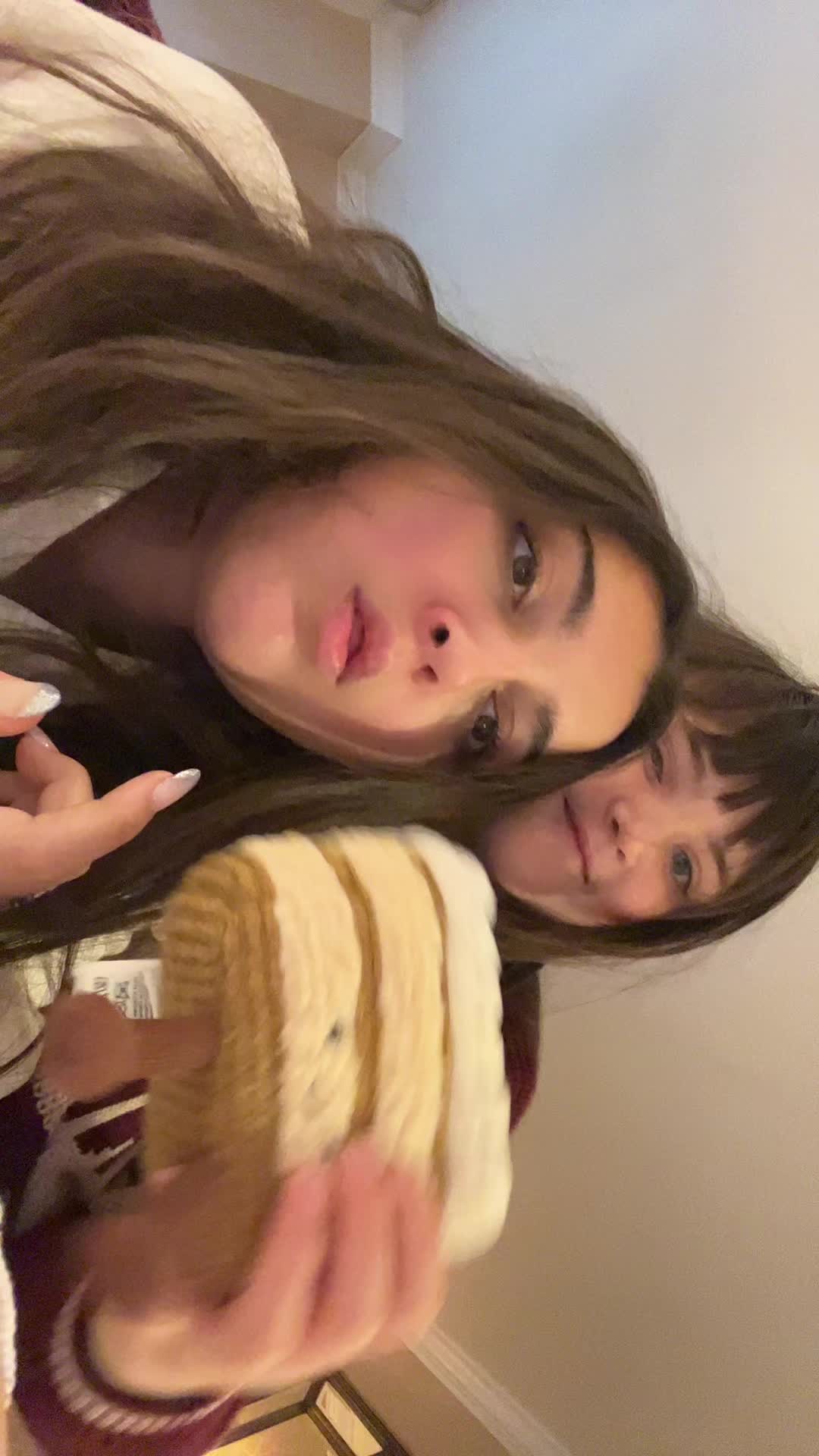 @Irene<3