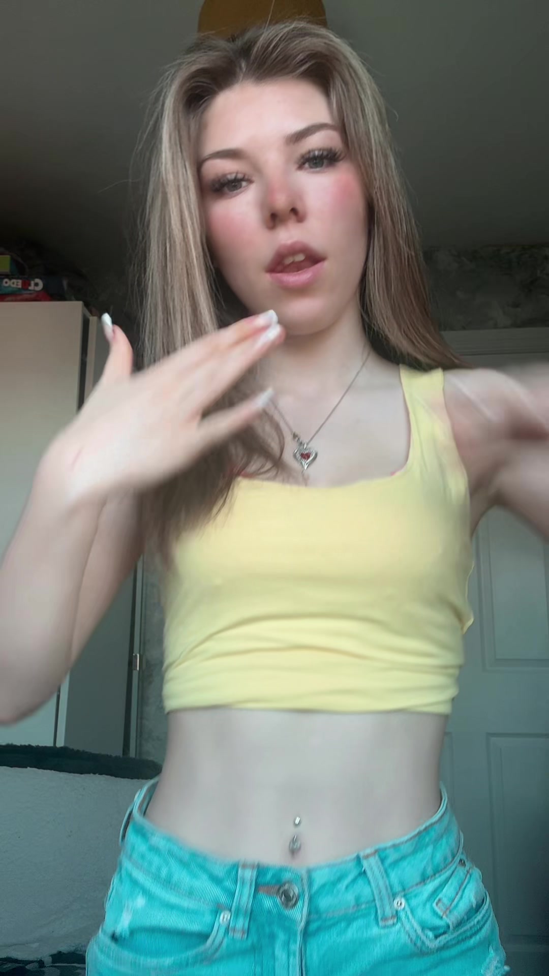 @x_lexie3