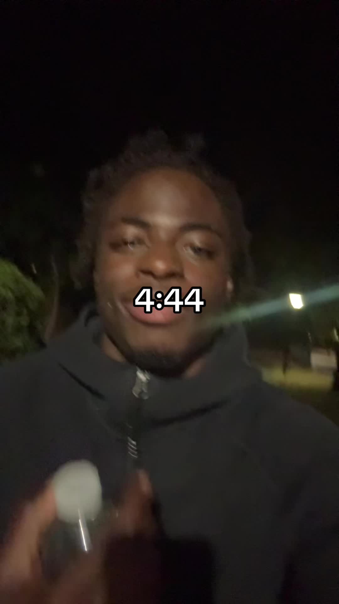@wH