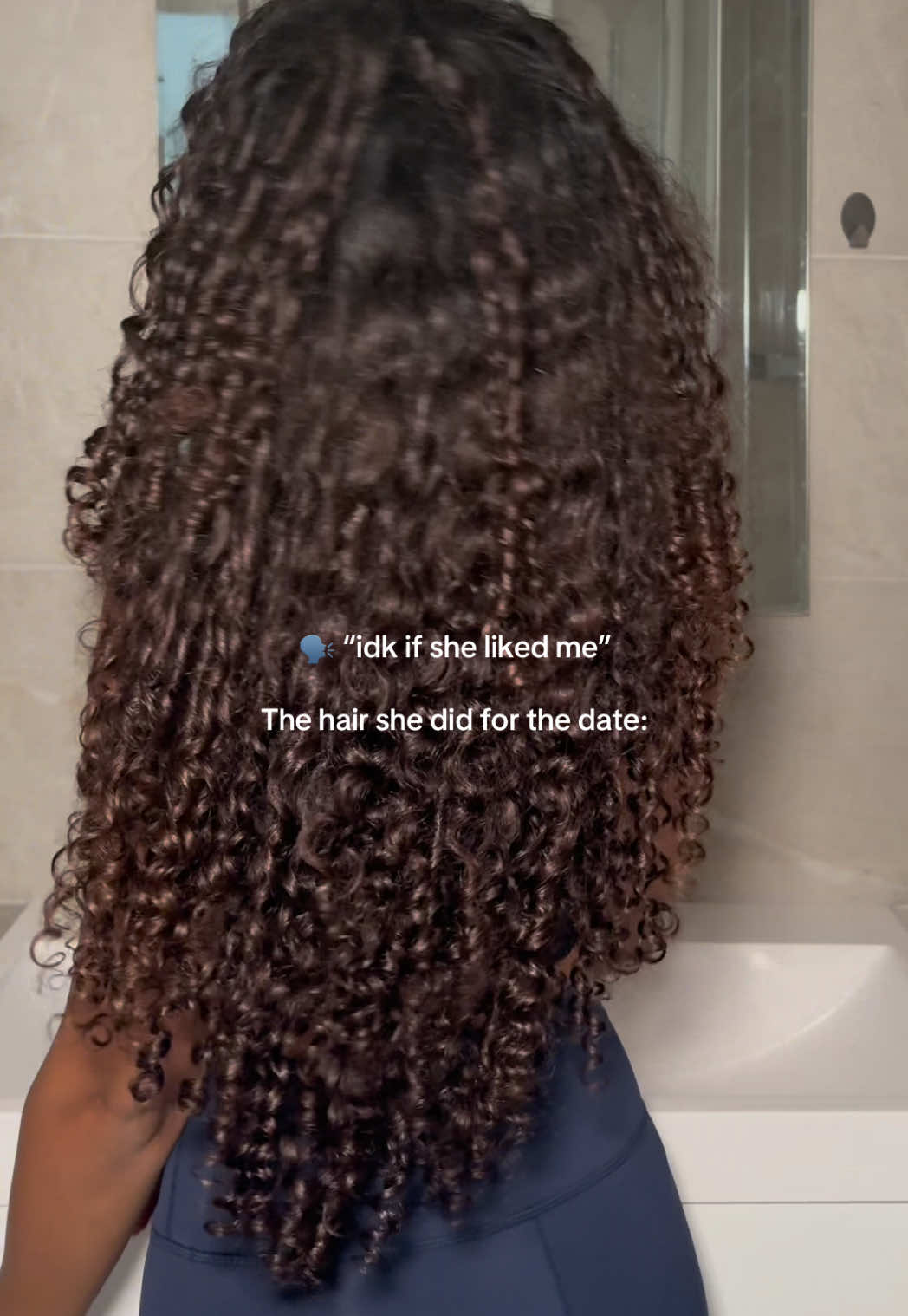 @afsaanah | THE CURLY GIRL