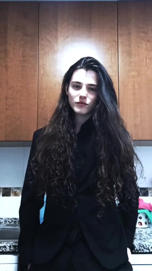 @⛧𝕸𝖎⸸𝖈𝖍⛧