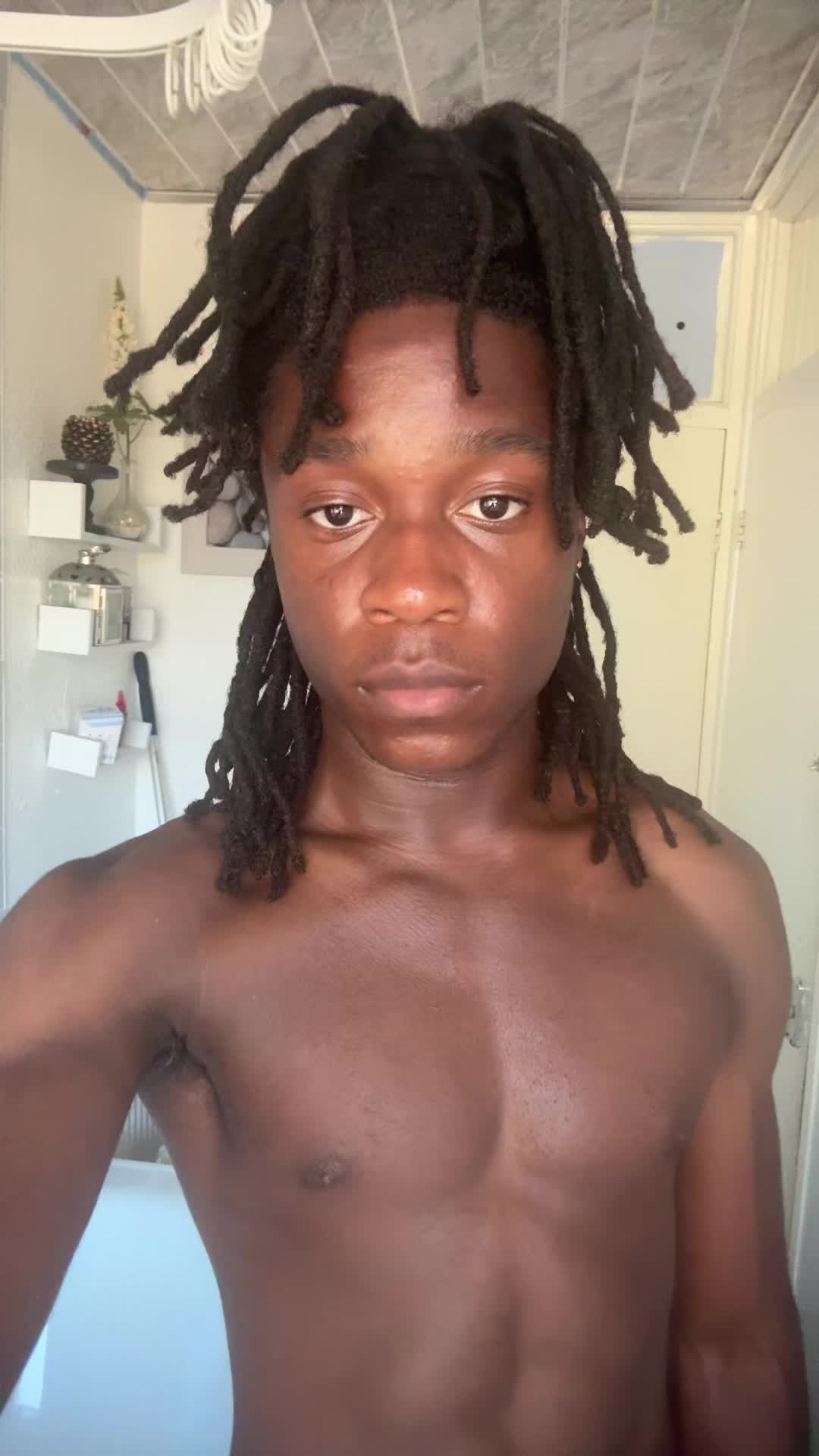@kingofleisure_